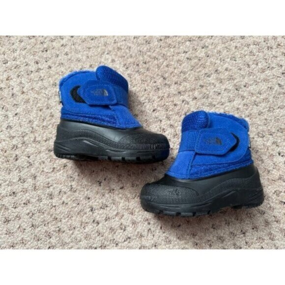 NEW The North Face kids Infant size 6 blue/black Heatseeker Waterproof boots - Picture 1 of 7